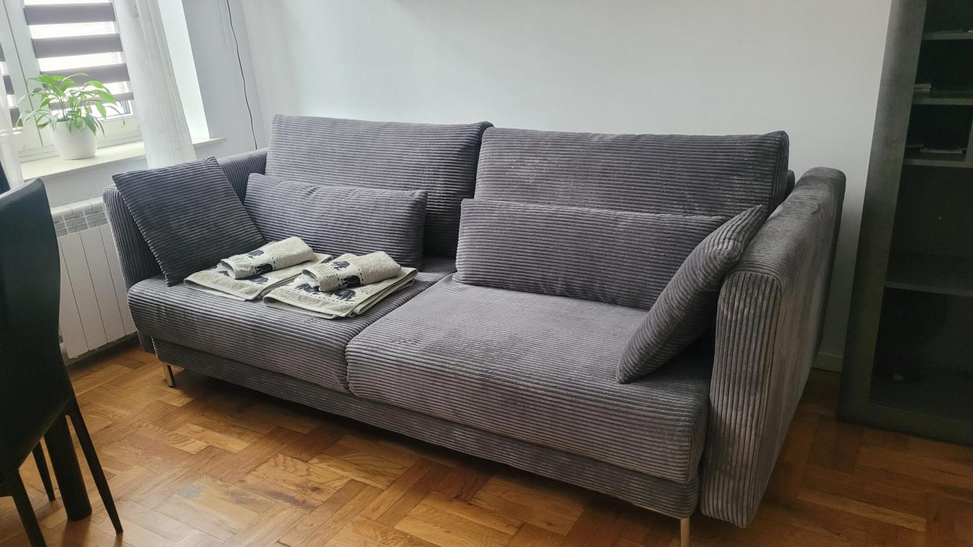 Studio Sanowa Przemysl Luaran gambar